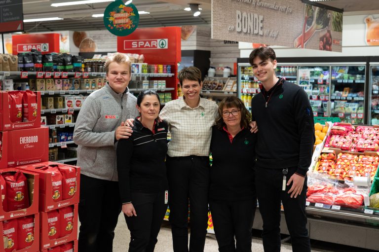 SPAR Atrå.