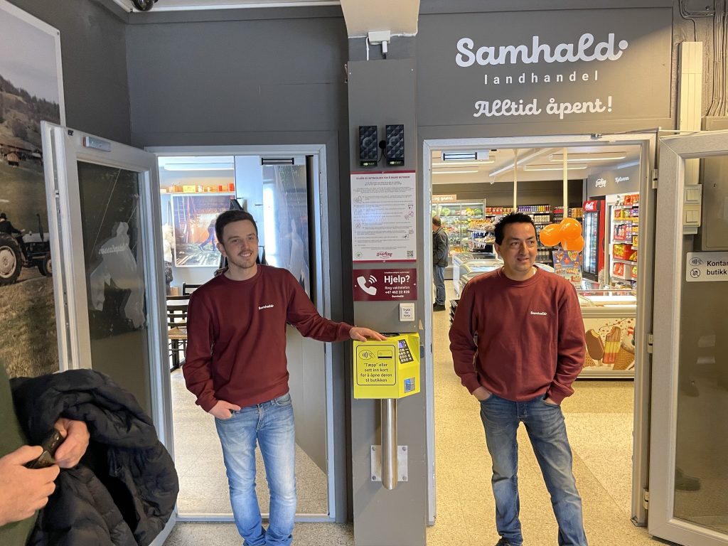 Snarkjøp Samhald.