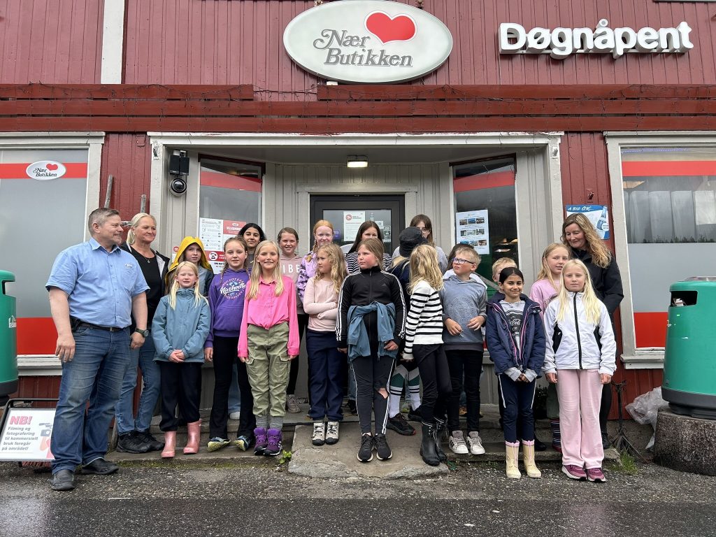 Nærbutikken Hjartdal har blitt høyteknologisk med RMA-Butikkstyring.