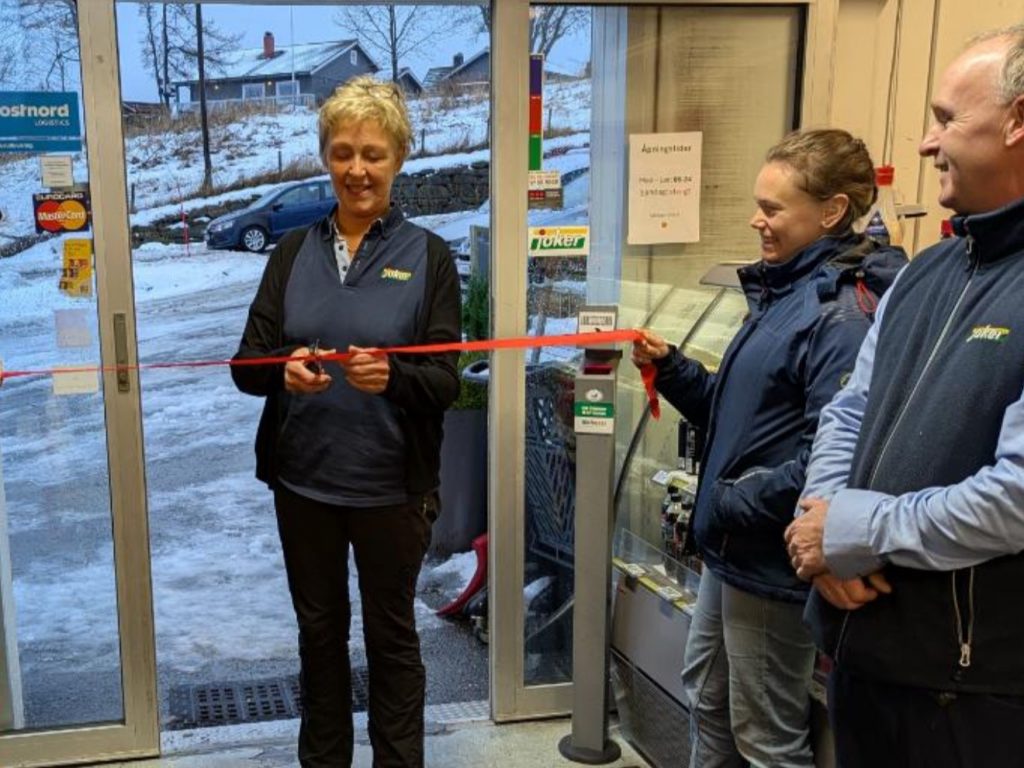 Snoren ble klippet da Joker Tjøtta åpnet med RMA-Teknologi.