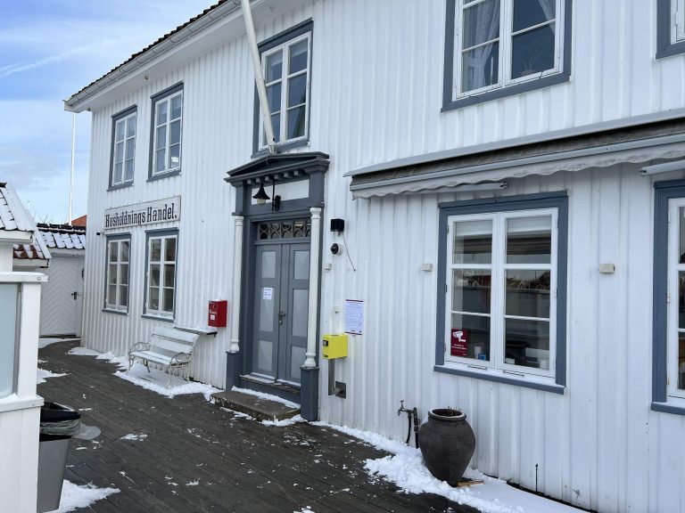 Bilde av inngang til Snarkjøp Lyngør